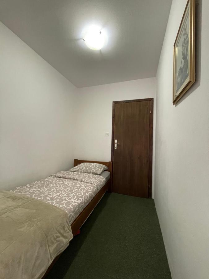 Underwoods Zabljak Guesthouse Esterno foto